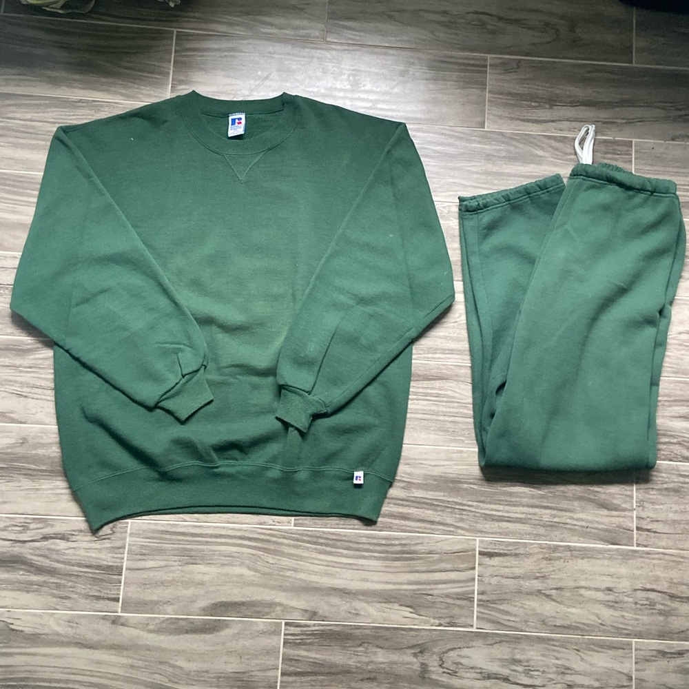 Vintage Russell Athletic Men's track set Crewneck Sweater and pants in Green